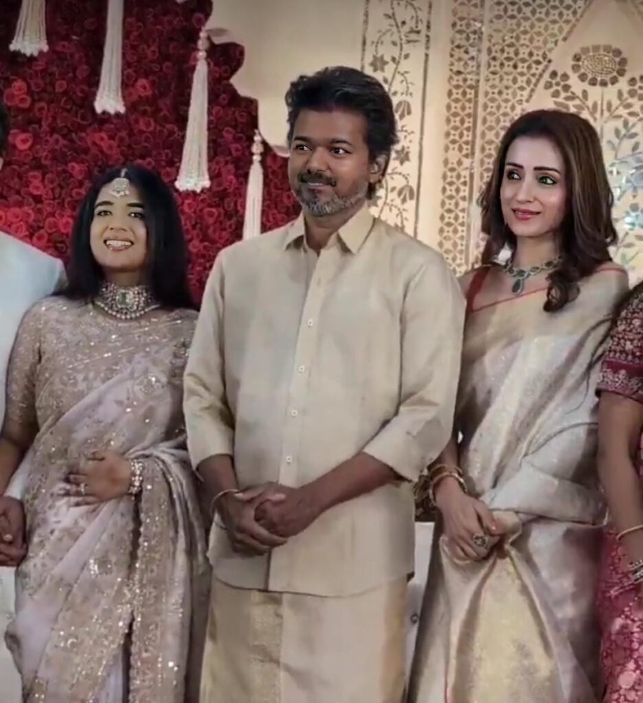 Vijay Trisha attended  wedding event together